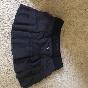 black ivivva tennis skirt